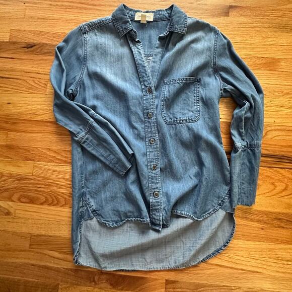 ANTHROPOLOGIE x  Cloth & Stone Shirt Womens XS Blue Hi low Chambray Denim Tunic - Picture 4 of 9